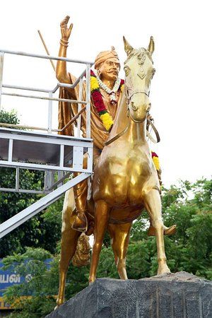 Dheeran Chinnamalai Statue
